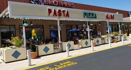 Three Brothers Pizza